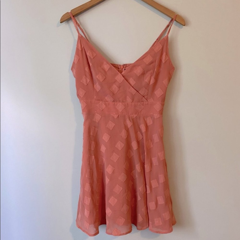 Dynamite womens coral pink textured spaghetti strap dress - size small